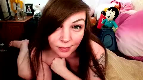 GamerGirlRoxy online show from December 13, 9:09 pm