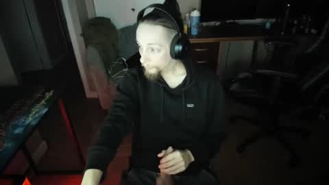 GamingPleasure online show from December 25, 9:56 am