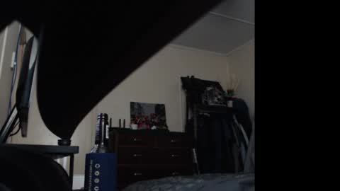 HOT  online show from December 14, 8:02 am