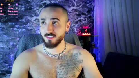 Chris  Dont forget to gift me thumb up Its very important to me and makes me happy AF  online show from March 2, 6:27 am