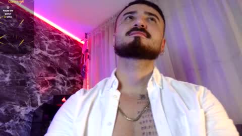 Chris  Dont forget to gift me thumb up Its very important to me and makes me happy AF  online show from October 18, 6:37 am