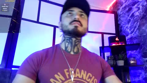 Chris  Dont forget to gift me thumb up Its very important to me and makes me happy AF  online show from December 16, 6:51 am