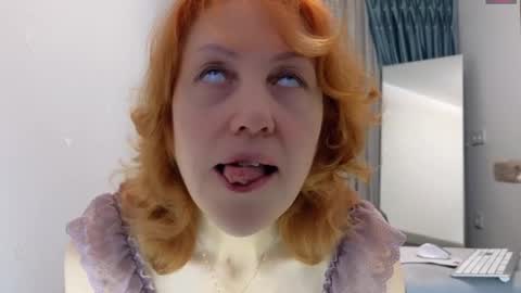 Ava online show from December 18, 7:03 am