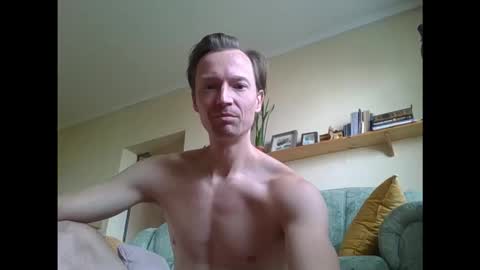 Snapshot of garfield42 chatting on October 2, 8:10 am Garfield online show from October 2, 8:10 am