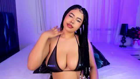 Snapshot of garnetsugar chatting on February 2, 8:02 am garnet online show from February 2, 8:02 am