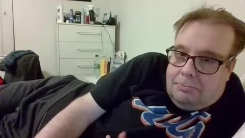 Gary online show from December 16, 3:22 am