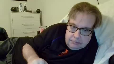 Gary online show from March 27, 2:39 am