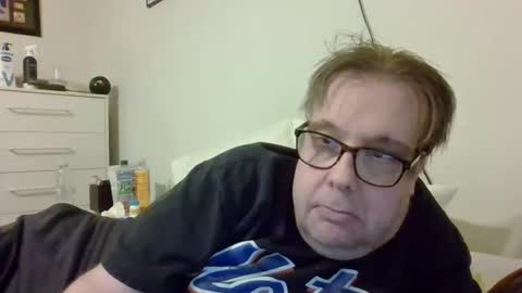 Gary online show from March 31, 2:57 am