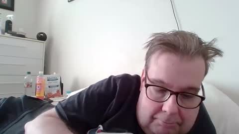 Gary online show from April 20, 8:10 pm