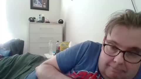 Snapshot of garyg930 chatting on May 28, 7:00 pm Gary online show from May 28, 7:00 pm