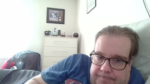 Snapshot of garyg930 chatting on June 21, 7:49 pm Gary online show from June 21, 7:49 pm