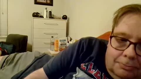 Snapshot of garyg930 chatting on July 18, 4:16 am Gary online show from July 18, 4:16 am
