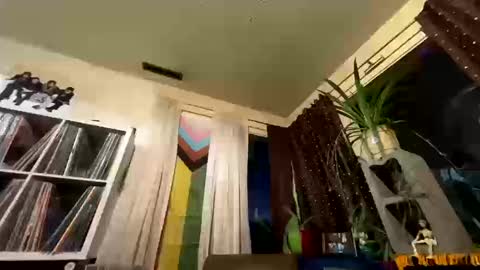 Snapshot of garypumpt chatting on October 15, 1:50 am marvin pumpt online show from October 15, 1:50 am