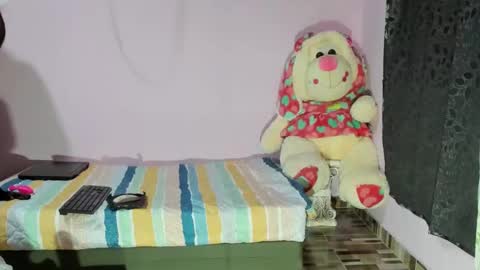 Snapshot of gaticahot001 chatting on January 16, 11:04 am Diana online show from January 16, 11:04 am