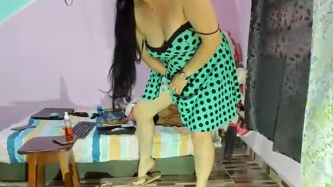 Snapshot of gaticahot001 chatting on January 19, 12:06 pm Diana online show from January 19, 12:06 pm