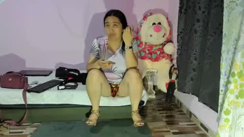 Snapshot of gaticahot001 chatting on January 24, 1:24 am Diana online show from January 24, 1:24 am