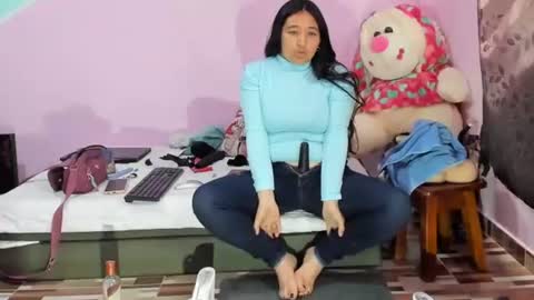 Snapshot of gaticahot001 chatting on February 28, 3:26 pm Diana online show from February 28, 3:26 pm