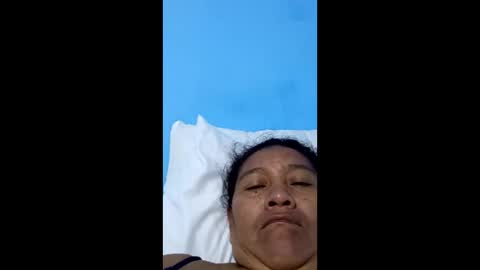 Snapshot of gatika_sexy chatting on February 7, 10:19 am katia online show from February 7, 10:19 am