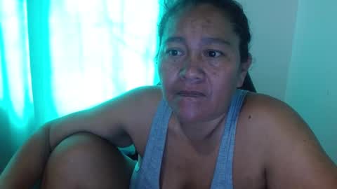 Snapshot of gatika_sexy chatting on February 23, 8:33 pm katia online show from February 23, 8:33 pm