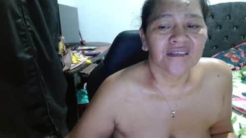 Snapshot of gatika_sexy chatting on September 21, 10:11 pm katia online show from September 21, 10:11 pm