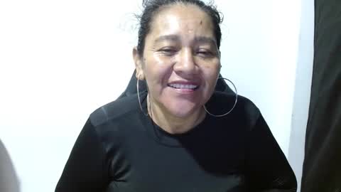 Snapshot of gatika_sexy chatting on October 10, 11:26 pm katia online show from October 10, 11:26 pm
