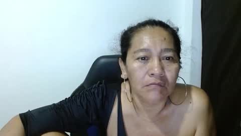 Snapshot of gatika_sexy chatting on October 19, 3:18 am katia online show from October 19, 3:18 am