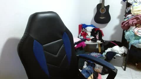 katia online show from April 19, 7:38 pm