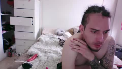 Snapshot of gatitahorny69 chatting on June 21, 2:19 pm gatitahorny69 online show from June 21, 2:19 pm