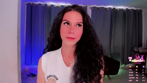 Vnecis Marn online show from April 7, 6:52 pm