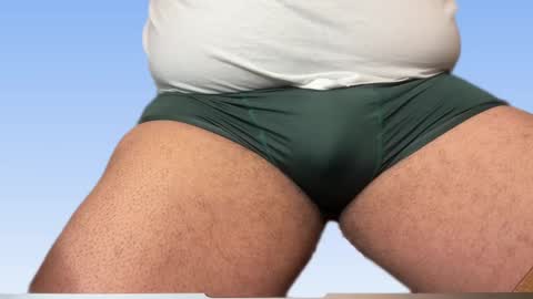 Snapshot of gato27cam chatting on March 12, 9:02 am Marco online show from March 12, 9:02 am