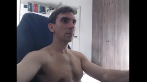 gatosarado23 online show from December 12, 9:40 am