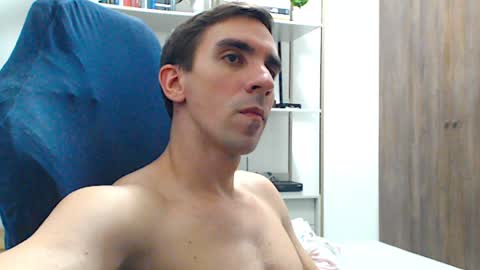 gatosarado23 online show from January 4, 7:24 am