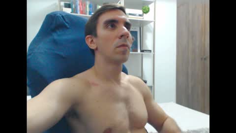 gatosarado23 online show from January 18, 2:14 am