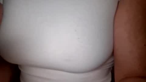 Snapshot of gatubela_45 chatting on March 23, 2:04 am Vikinga y Espartano online show from March 23, 2:04 am