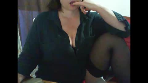 Snapshot of gaty77 chatting on October 27, 9:46 am gaty77 online show from October 27, 9:46 am