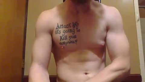 Snapshot of gaymencumhere chatting on December 15, 2:52 am gaymencumhere online show from December 15, 2:52 am