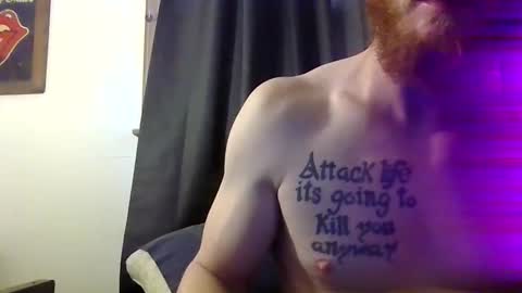 Snapshot of gaymencumhere chatting on January 10, 7:00 pm gaymencumhere online show from January 10, 7:00 pm