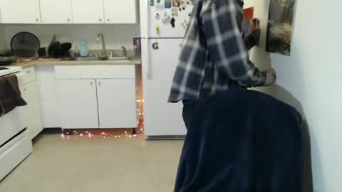 Snapshot of gdanch chatting on January 1, 3:03 pm G online show from January 1, 3:03 pm