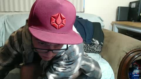 Snapshot of gdanch chatting on January 9, 12:35 am G online show from January 9, 12:35 am