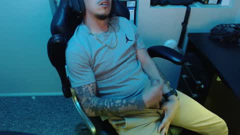 gefeeer online show from September 19, 4:36 am