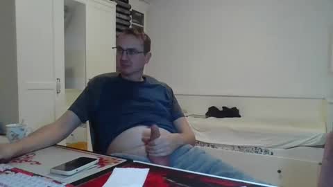 Snapshot of geilepik1976 chatting on December 17, 8:26 pm jasper online show from December 17, 8:26 pm