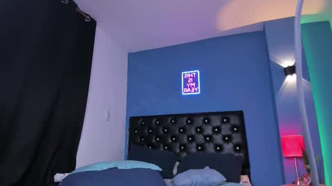 Gema and Myke online show from September 25, 2:26 am