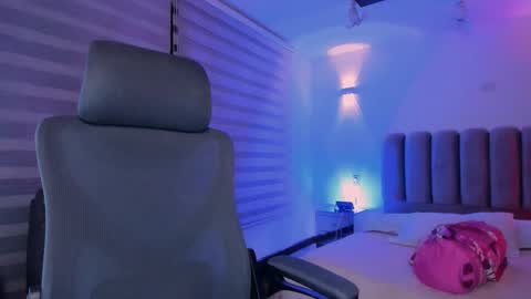 Gemma online show from November 22, 5:06 am