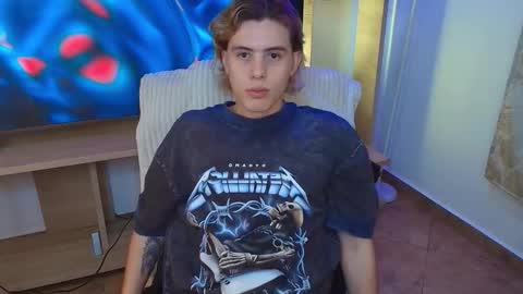 Snapshot of gemdominus chatting on September 28, 8:36 pm Gem Dominus online show from September 28, 8:36 pm