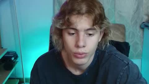 Snapshot of gemdominus chatting on January 11, 10:37 pm Gem Dominus online show from January 11, 10:37 pm