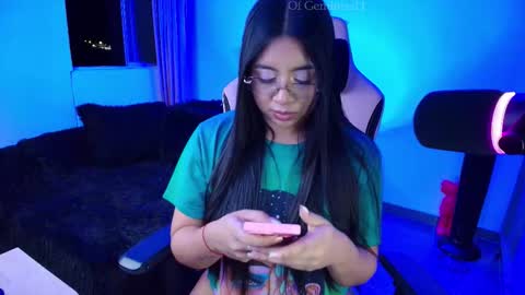 geminis11 online show from October 15, 11:38 pm