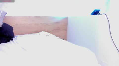 Snapshot of geminis_muentes chatting on January 3, 5:50 am geminis muentes online show from January 3, 5:50 am