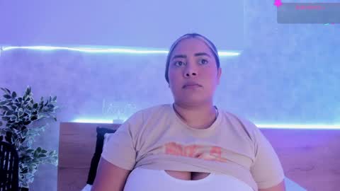 Snapshot of geminis_muentes chatting on January 9, 3:15 am geminis muentes online show from January 9, 3:15 am