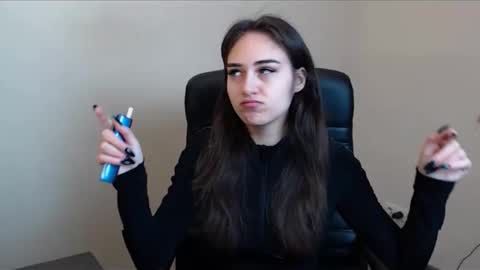 Gemma online show from March 27, 7:14 am