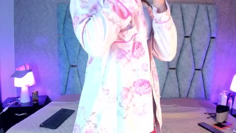 genesis_and_jack online show from January 18, 3:43 am